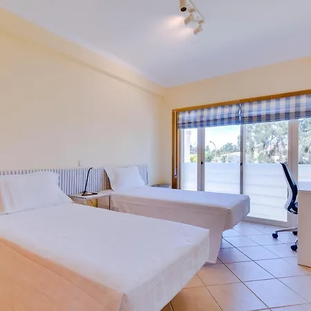 Al - Falesia Flat Apartmán