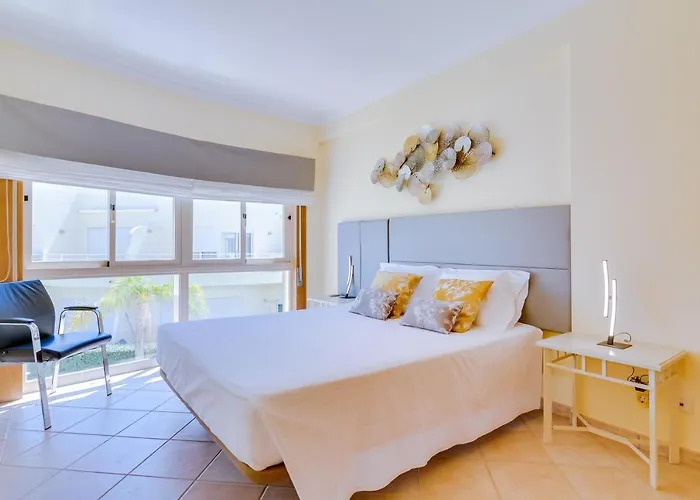 Al - Falesia Flat Apartament *