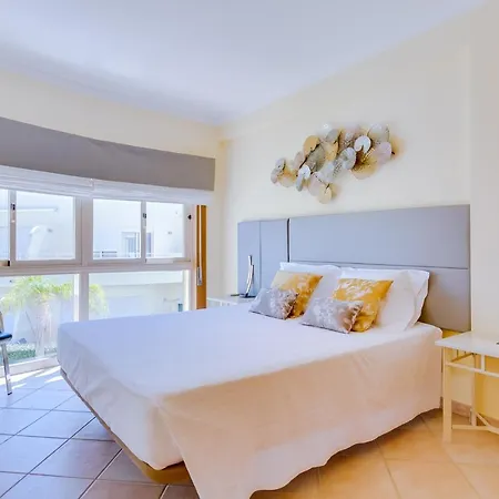 Al - Falésia Flat Appartement *